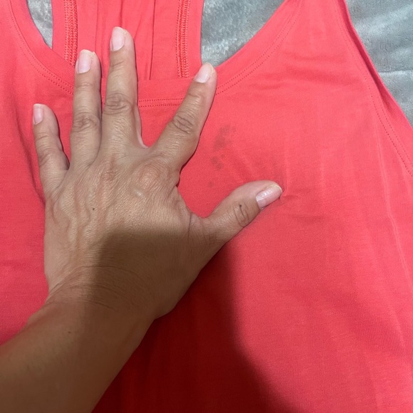 Lululemon Flawed Pink Tank - Picture 2 of 7
